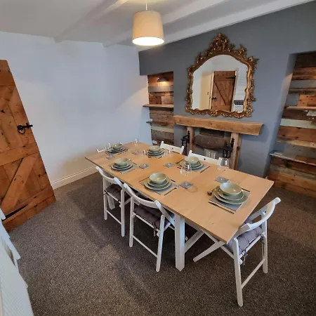 Unique 4bed Large Central Nr St Ives * Hayle