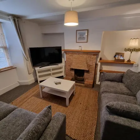 Unique 4bed Large Central Nr St Ives Hayle