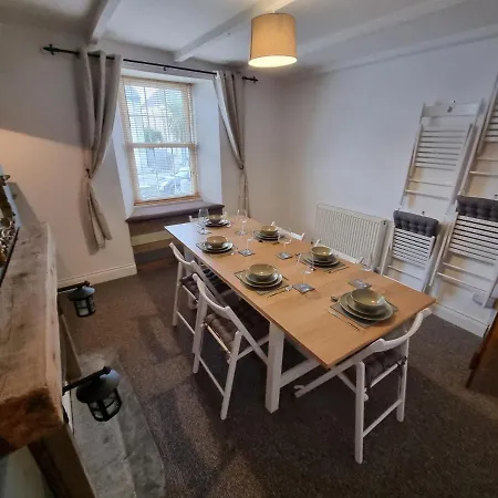 Unique 4bed Large Central Nr St Ives Hayle
