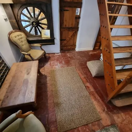 Holiday home Unique 4bed Large Central Nr St Ives *